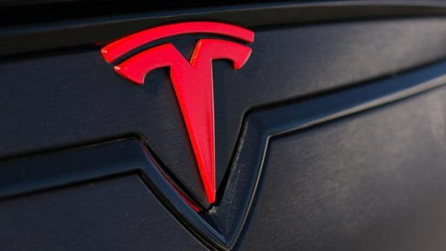 Elon Musk, Tesla Logosunun Anlamını Nihayet Açıkladı!