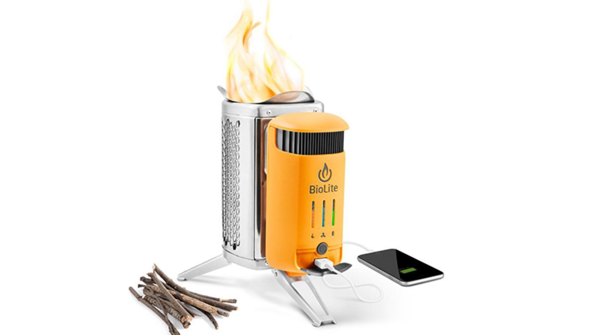 Telefonunuzu Şarj Edebileceğiniz Kamp Ocağının 2. Jenerasyonu Göz Dolduruyor