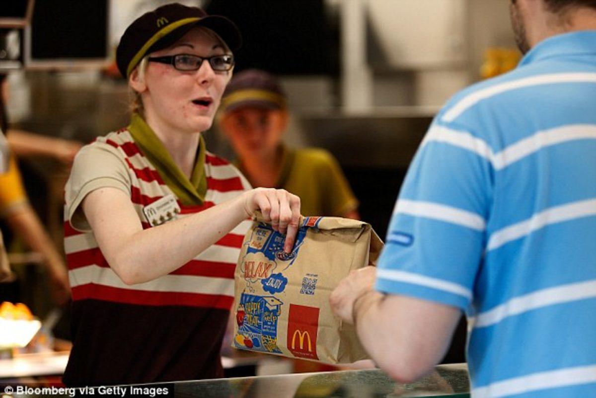 Eski McDonald’s Çalışanlarının Yaptığı 10 İğrenç İtiraf!