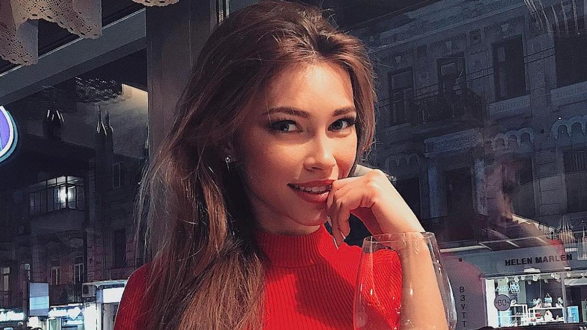 Rus Instagram Fenomenlerinin Hayatlarını Sıradan İnsanlarla Değiştireceği Yarışma