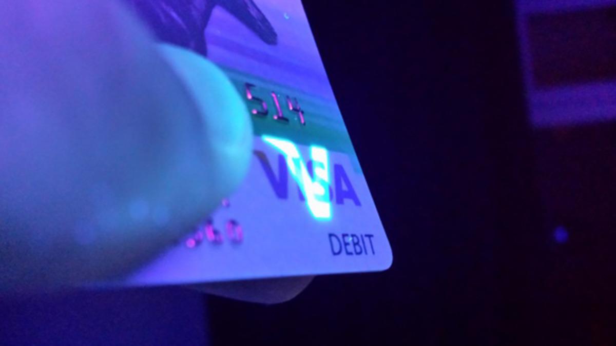 Banka ve Kredi Kartlarında Bulunan, Herkesin Bilmesi Gereken 5 Sır!