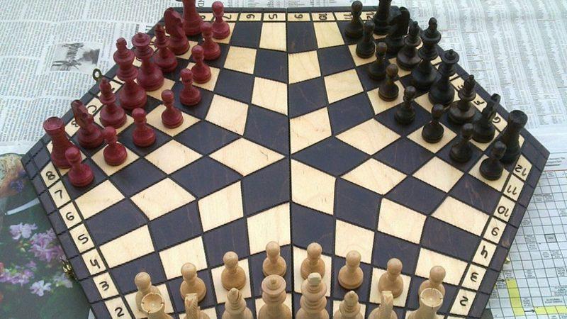 Beyin Yakan ’3 Kişilik’ Satranç Oyunu!