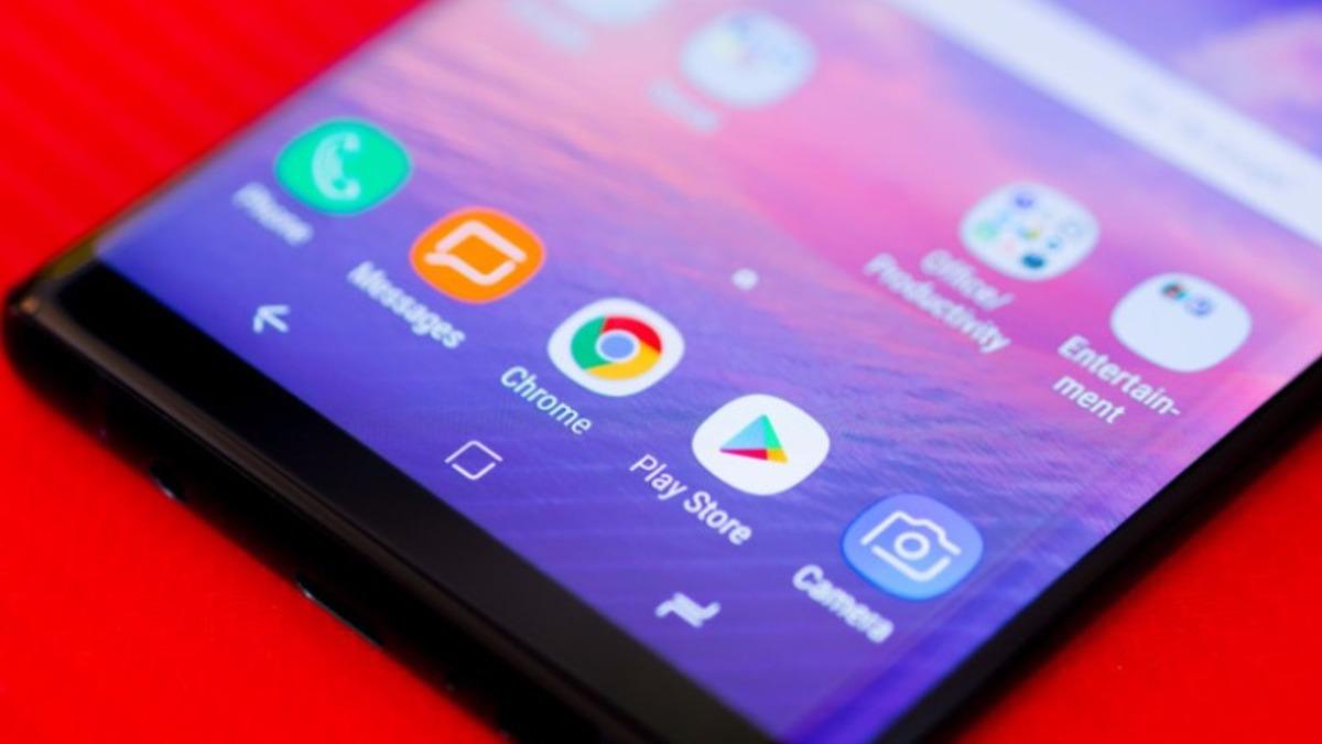 Samsung Galaxy Note 8’de Gezinme Tuşları Nasıl Değiştirilir?