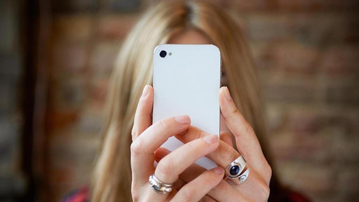 Tinder’dan Aradığını Bulamayanlar İçin Denemeye Değer 3 Arkadaşlık Uygulaması