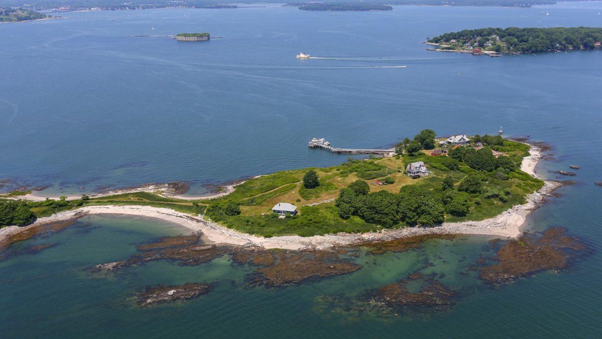 Sizi Olası Zombi Saldırısından Kurtarabilecek, Sadece Zenginlerin Alabileceği 10 Ev