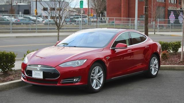 Bir Tesla Kullanıcısı, Aracının Sorunlarını Teker Teker Anlattığı 25 Dakikalık Video Yayınladı