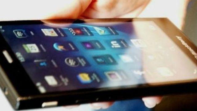 Yeni BlackBerry Telefonlar Göründü