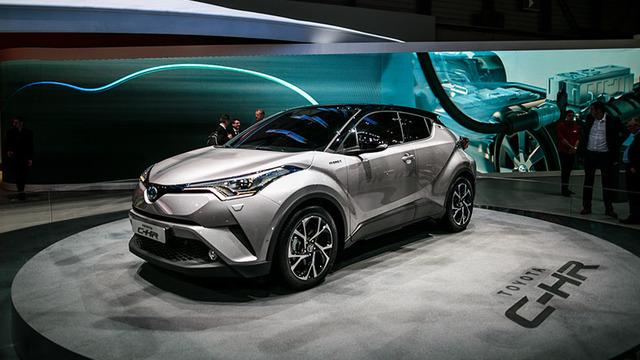 Toyota,  C-HR Ve Prius Araçlarında Üretim Hatası!