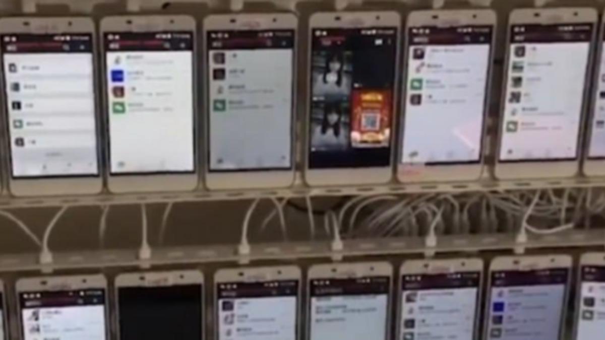 Saniyede Binlerce Beğeninin Gönderildiği "Click Farm"!