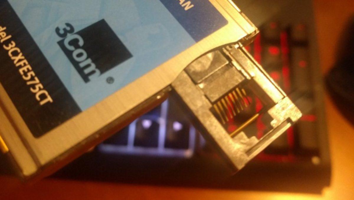 Fujitsu’nun Ethernet Kablosu Girişi İçin Bulduğu Mühendislik Harikası Çözüm