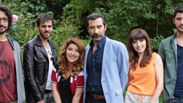 Ulan İstanbul Dizisinin İzlenme Sayısı 500 Bin Kişiye Ulaştı