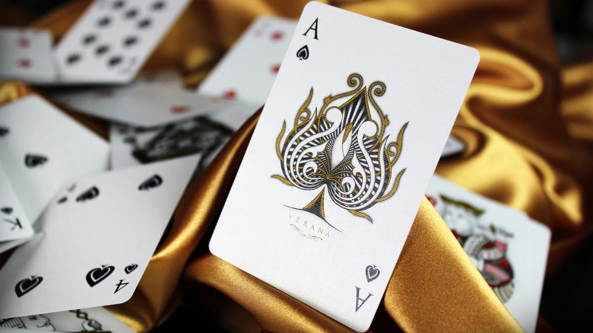 Dağıtılan Hiçbir İskambil Kağıt Destesi Aynı Şekilde Sıralanamaz: İşte Matematiksel Gerçeği